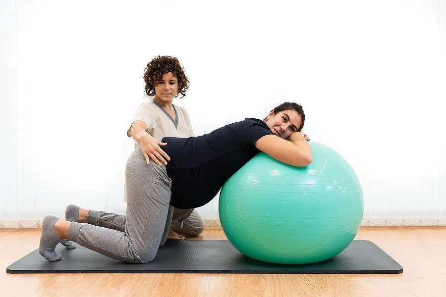 Physical-therapy-clinic-pre-post-natal-pain-revive-physical-therapy-Issaquah-wa